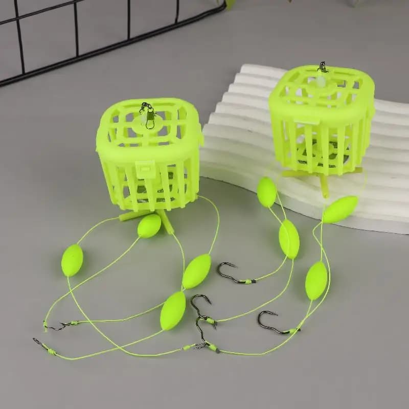 1PC Fishing Ami Explosion Explosion Sea Box Sand Box Hook Monsters with four sturdy carbon steel plastic Tools for square carp equipment