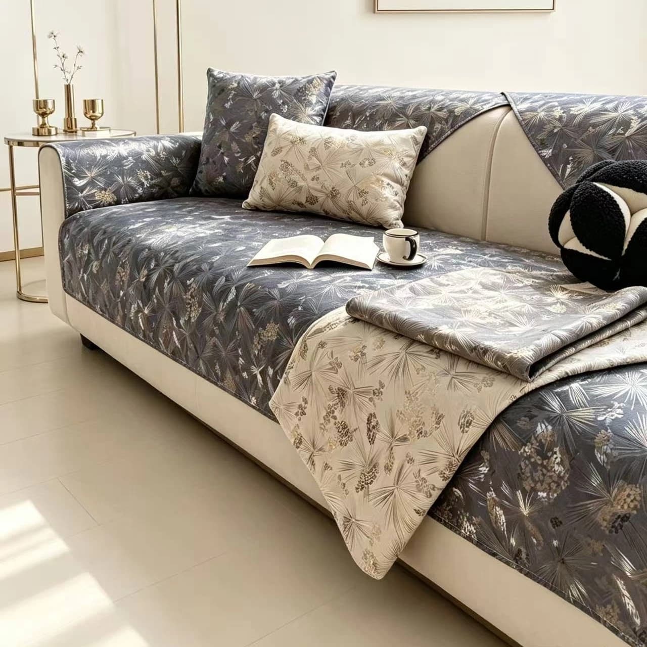1pc Shiny Printed Soft Velvet Non-Slip Sofa Cover, for Living Room Couch Seat Cover Furniture Protector Machine Washable Towel