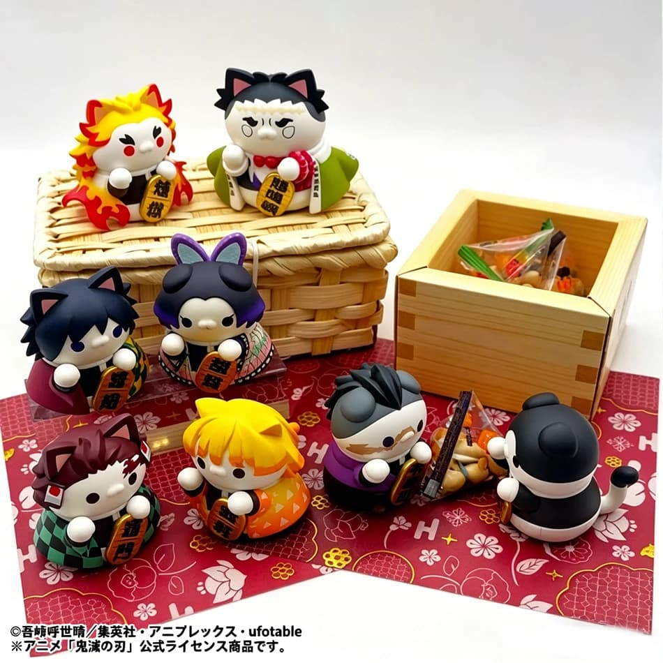 2026 Ufficiale Originale Demon Slayer Tanjirou Kamado Serie Gatto Ornamento Artigianale Q-Version Squisito e Carino Regali di Compleanno per Bambini