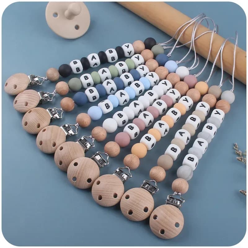 Personalized Name Ciucci Chain Silicone Baby Kit Clip Brace Support for Infant Feeding Nipple Toy for Kids Newborn Shower Gift