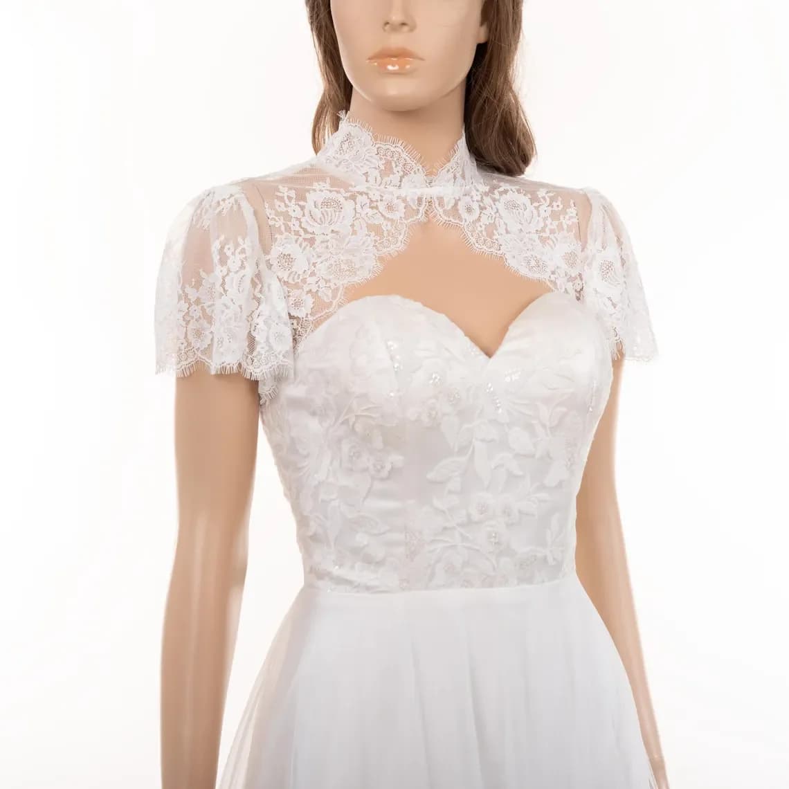 Customized Short Sleeves Wedding Boleros Bride Jacket French Lace High Neck Keyhole Back Bridal Boleros Women Shrug