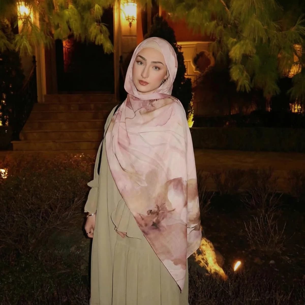 Hijab Stampato Design 2026, Sciarpa Morbida Premium con Motivi ad Acquerello, Adatta per Accessori Abaya Quotidiani, Velo Femminile