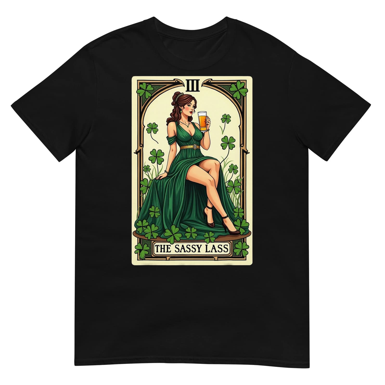 T-shirt unisex divertente per il giorno di San Patrizio con la carta dei tarocchi The Sassy Lass