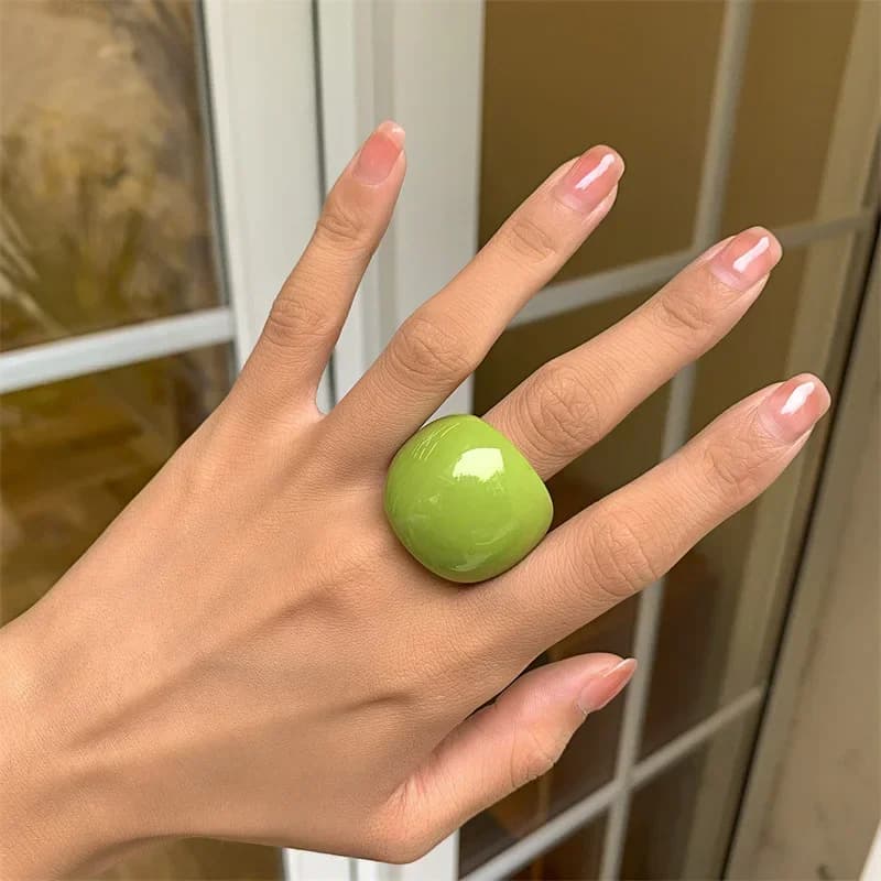 Anello acrilico classico color caramello Anello geometrico esagerato Gioielli a mano Accessori da donna all'ingrosso