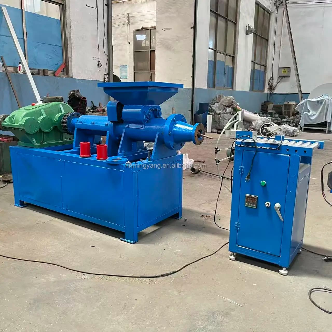 High Efficiency Coal Stick Extruder Charcoal Rods Extruding Briquette Making Machine Price