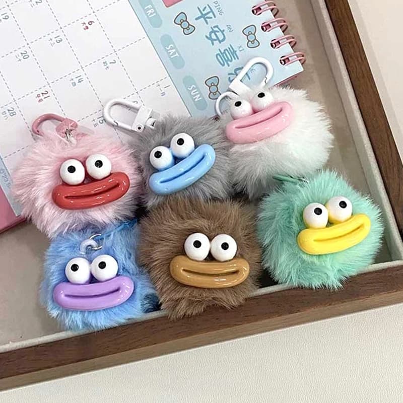 Portachiavi con palla per capelli con bocca di salsiccia, divertente ciondolo con bambola di peluche, portachiavi, zaino, decorazione per auto, accessori per borse