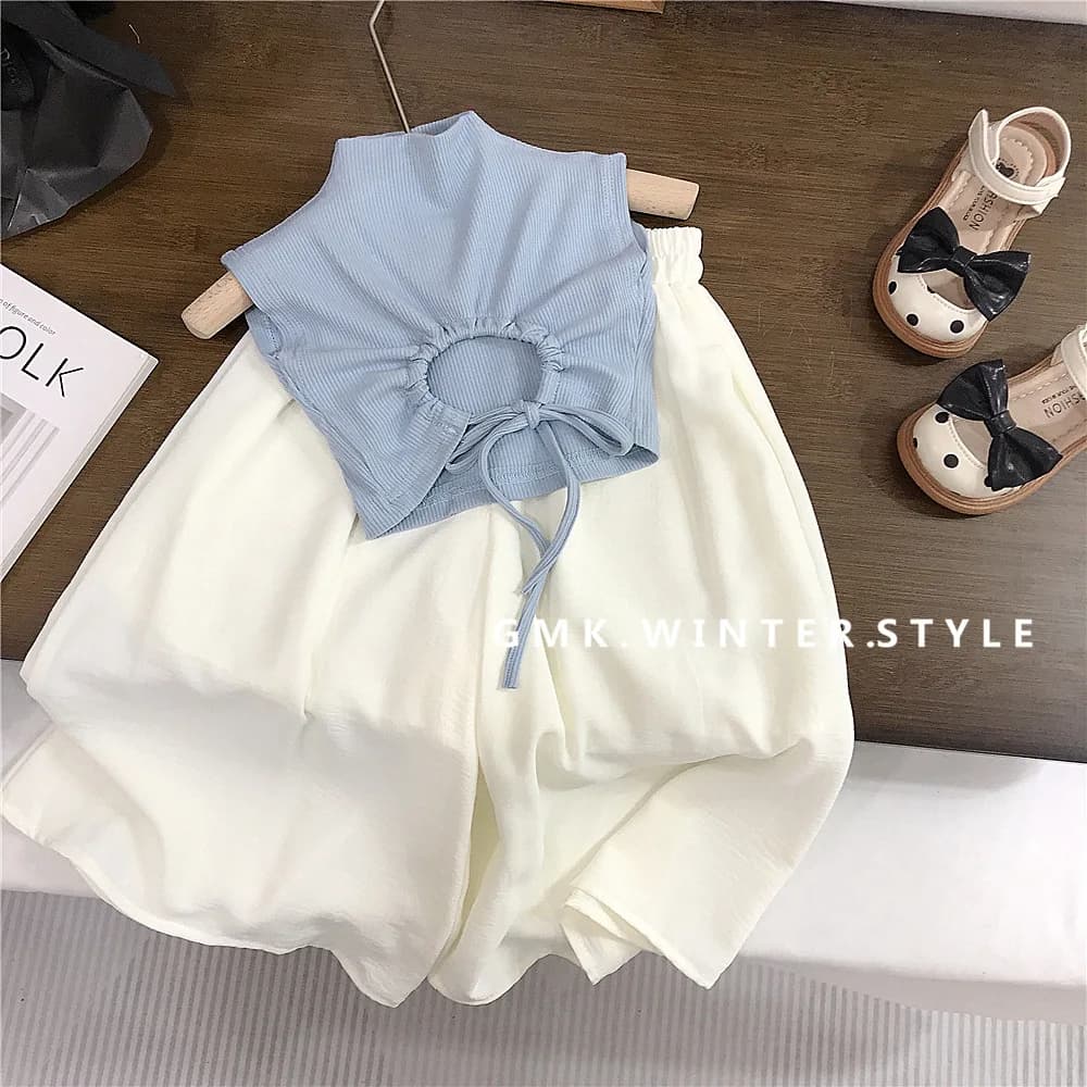 Set per bambini t-shirt senza schienale per ragazze estate nuovi pantaloni bianchi a gamba larga moda due pezzi 2024 solido semplice blu pieghettato