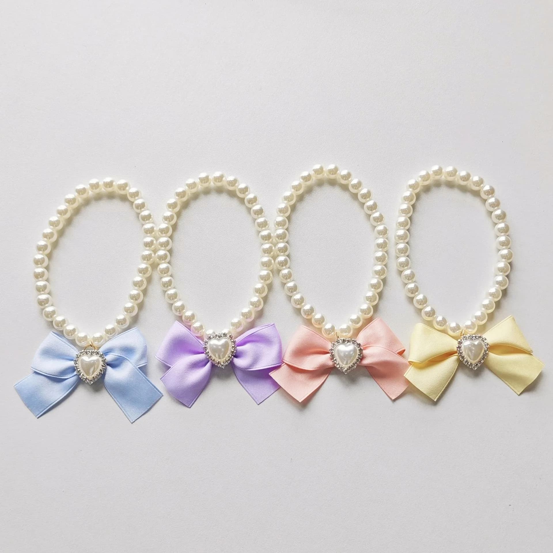 Princess Pearl Bow Pet Necklace Dog Cat Collar Cute Photo Prop Collar for Teddy Bichon Small Puppies Kittens Party Pet Jewelry