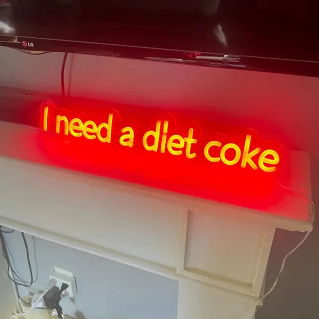 Ho bisogno di un insegna al neon di Coca-Cola dietetica, regalo di soda Luce al neon a LED Dieta Amante di Coca-Cola Insegna Decorazione della stanza di reparto Regalo di compleanno di Natale