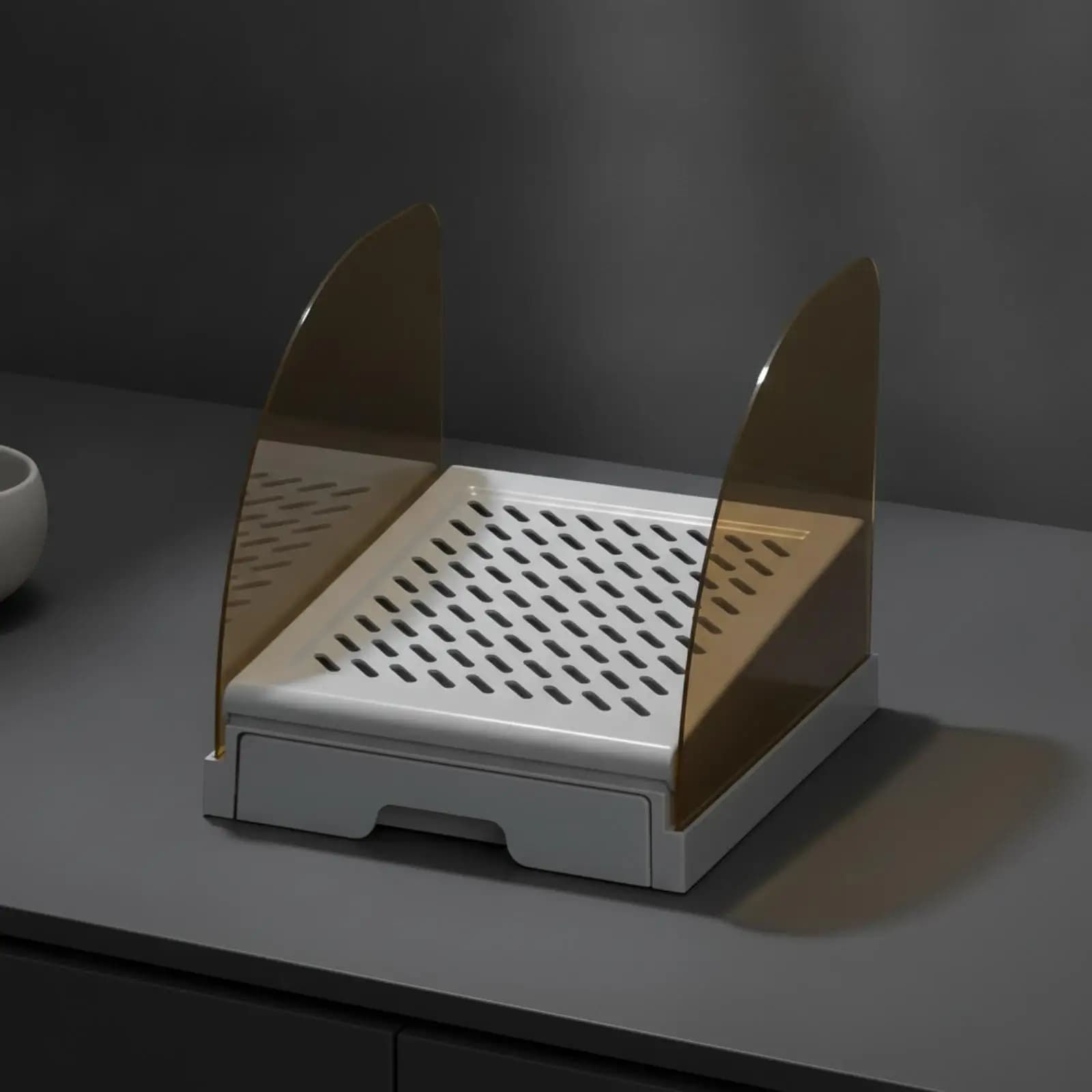 Effortless cleaning thanks to the multi-level cat litter box with