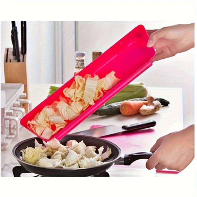 Multi functional candy color thickened 2-in-1 slotted cutting board, made of PP material, suitable for cutting vegetables, meat,
