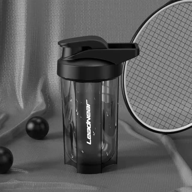 Classic portable shake protein shake powder cup fitness mixing bottle for gym shake bottles leakproof sport water bottle