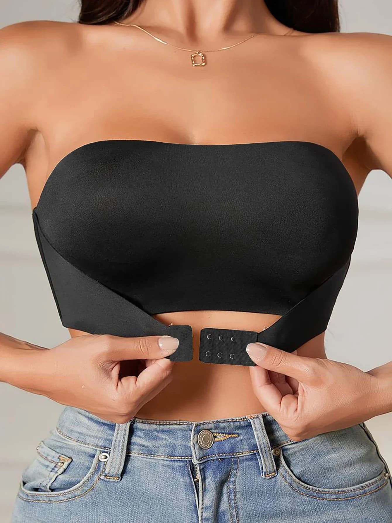 Women's bra without shoulder straps, without padding, with front buttons, comfortable smooth underwear