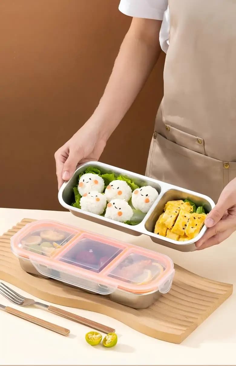 304 Stainless Steel Mini Compartment Lunch Box for Light Meals, Specifically for Weight Loss, Portion Control, Small Bento Box, Microwaveable, Stainless Steel Fruit Preservation Light Meal Box, Three-Compartment Sealed Portable Container