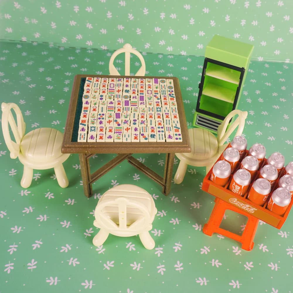 Scala 1:12 Casa delle bambole Ornamento in miniatura Mini aereo Scacchi Gobang Mahjong Set da tavolo Puzzle Gioca Accessori per la casa Modello regalo