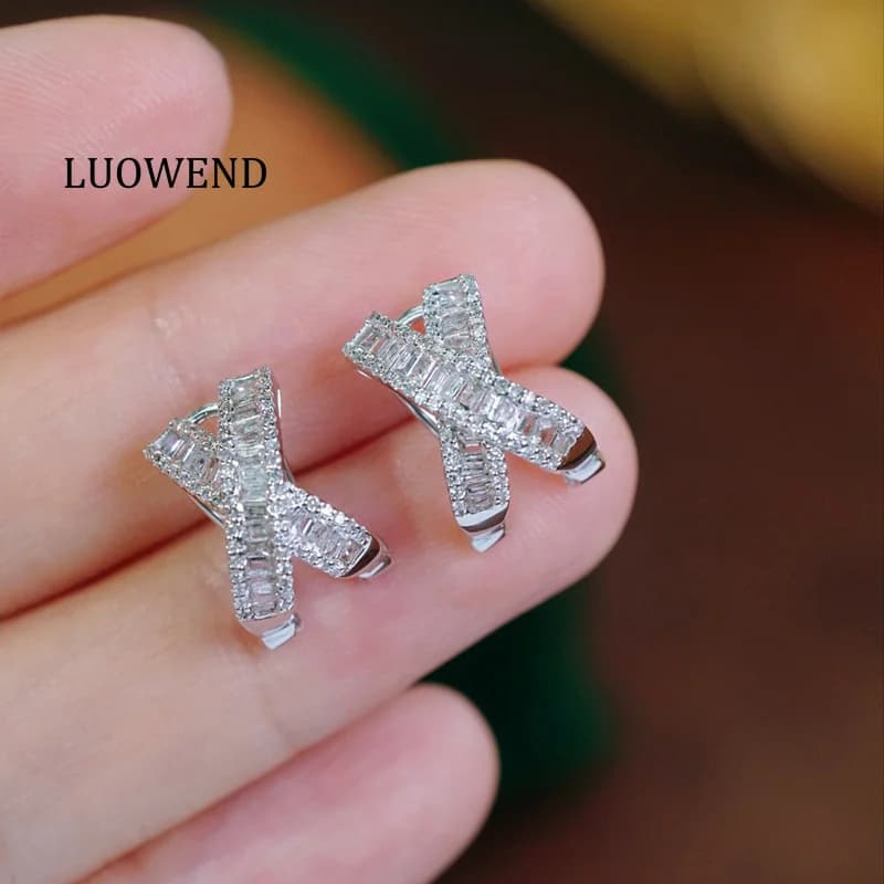 LUOWEND 100% 18K White Gold Earrings Fashion INS Style 0.60carat Real Natural Diamond Hoop Earrings for Women High Party Jewelry