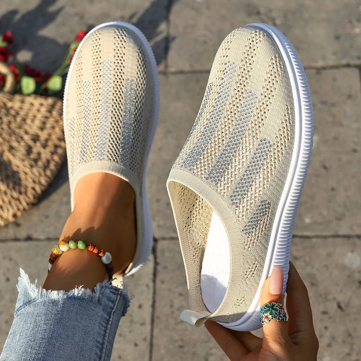 New casual women's sneakers for spring and summer, comfortable and breathable, available in various colors, elegant and versatile, suitable for home and stroller, the best gift for women