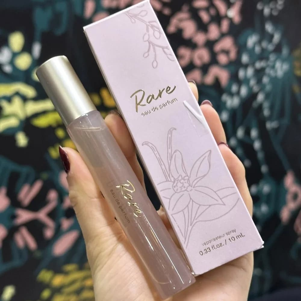 Perfumed Spray to Vanilla and Caramello 10ml, Travel Pack, Eau De Parfum Vaporizer, Original fragrance to the Sandal, Body Mist