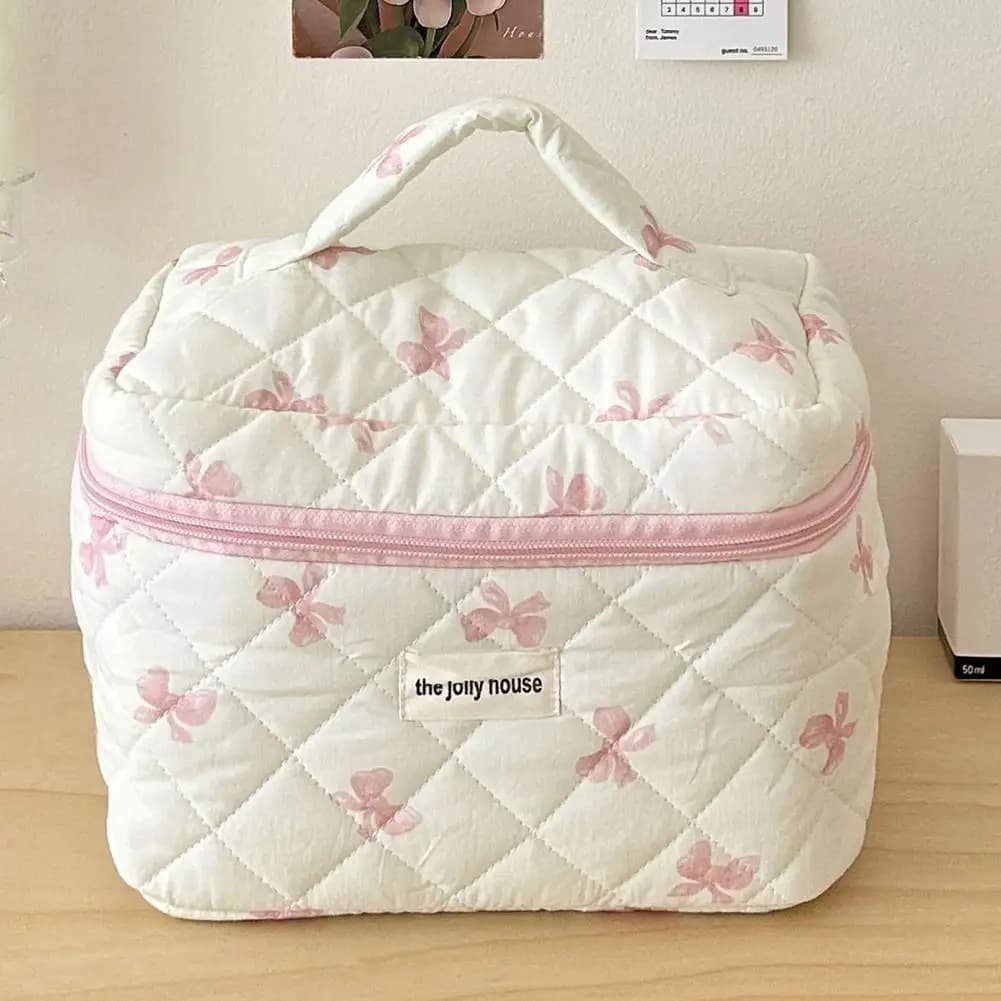 Quilted Makeup Bag with White Bow Cute Cosmetic Bag for Girls Large Capacity Travel Toiletry Organizer Bag Portable Washing Bag