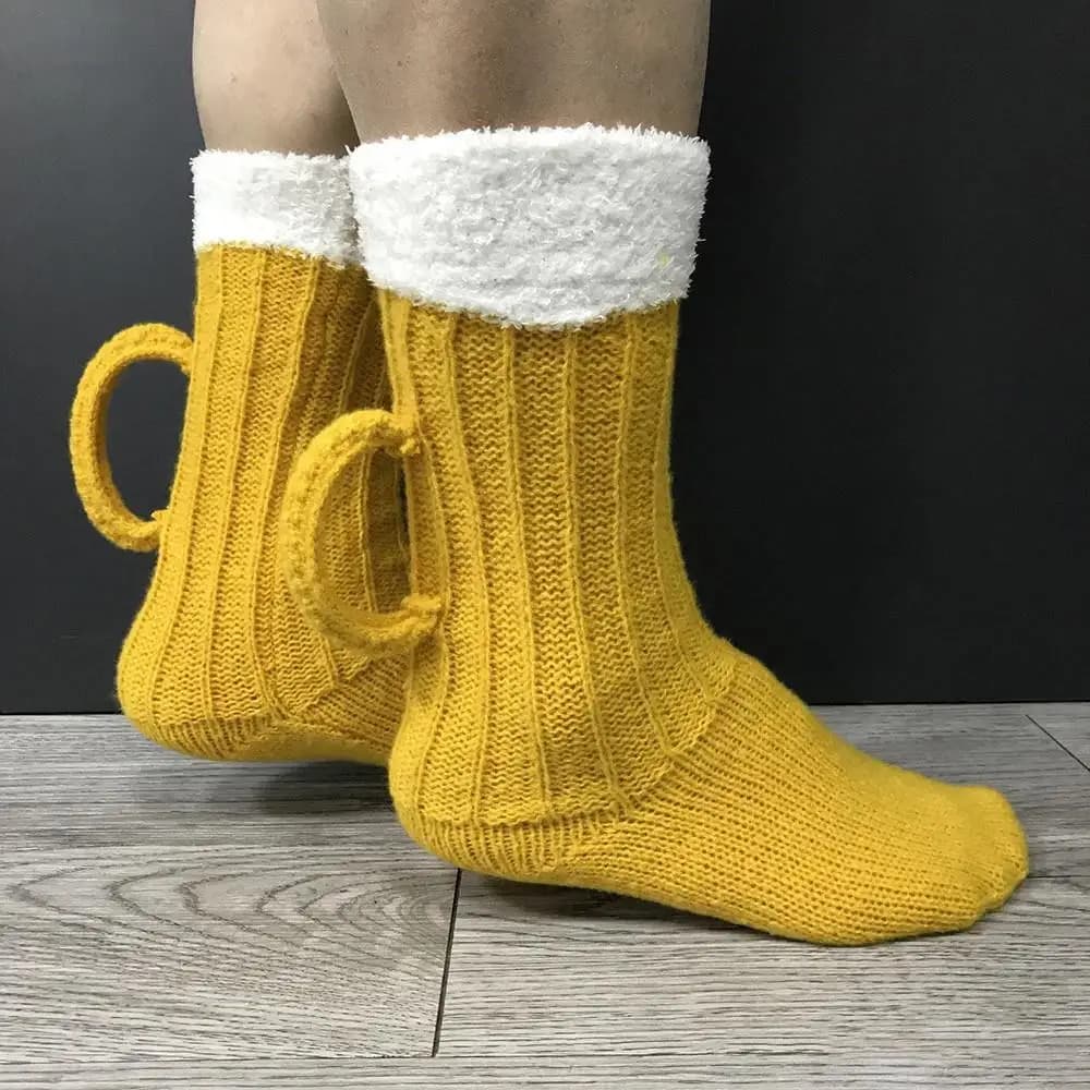 Funny Christmas Socks with Beer Mug Men's Hot Knitted Floor Socks Women's Soft Wool Winter Socks Half Pulp New Year's Gifts for Festival