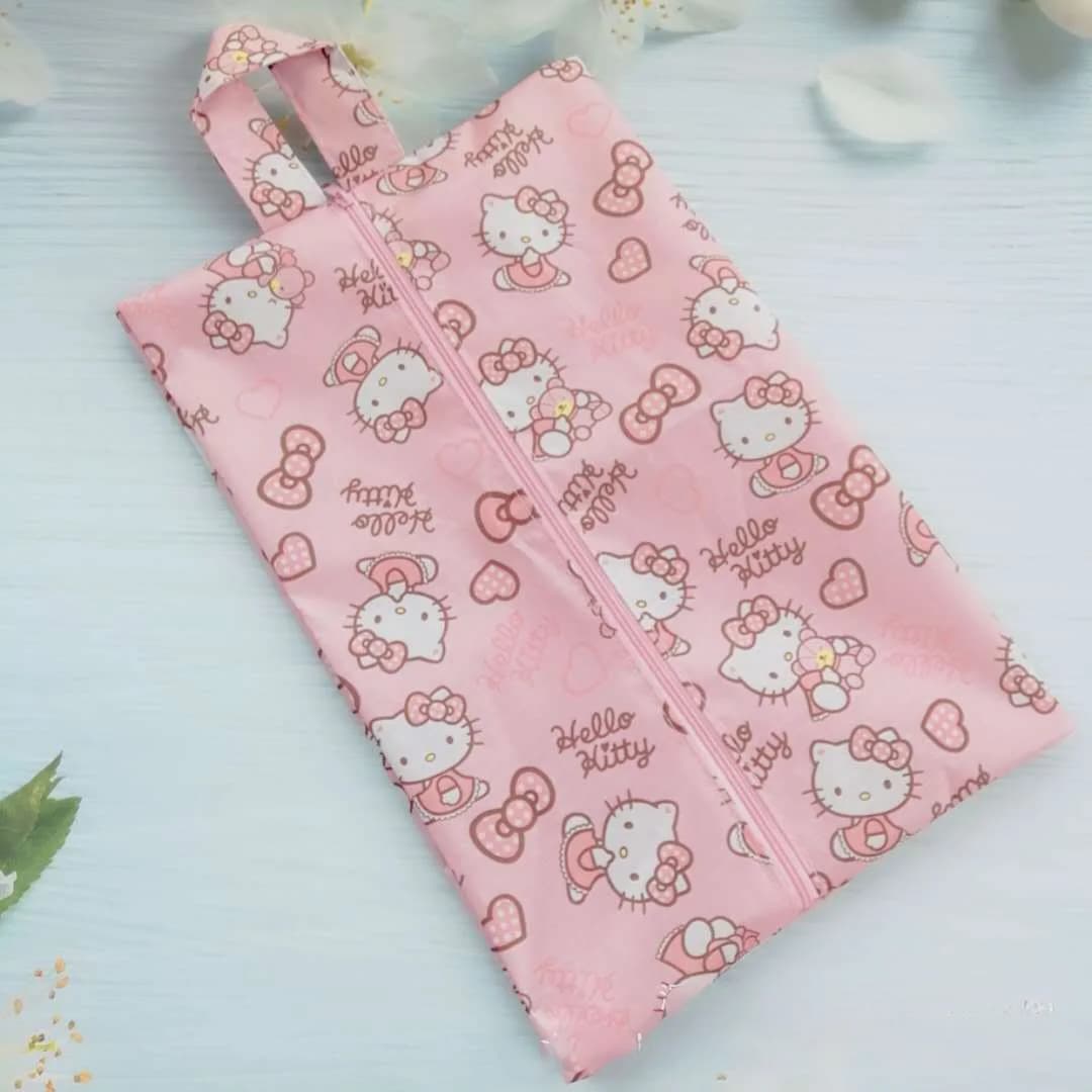Nice bag to store shoes Hello Kitty, waterproof dust bag, shoe covers, moisture proof towel, clothing, travel shoe bag, Christmas gift