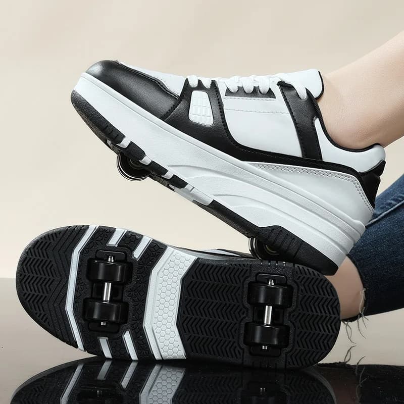 Four-wheeled shoes with wheels Boys' Girls' Walking Shoes Outdoor casual sports slide and sneakers with pulleys for school students