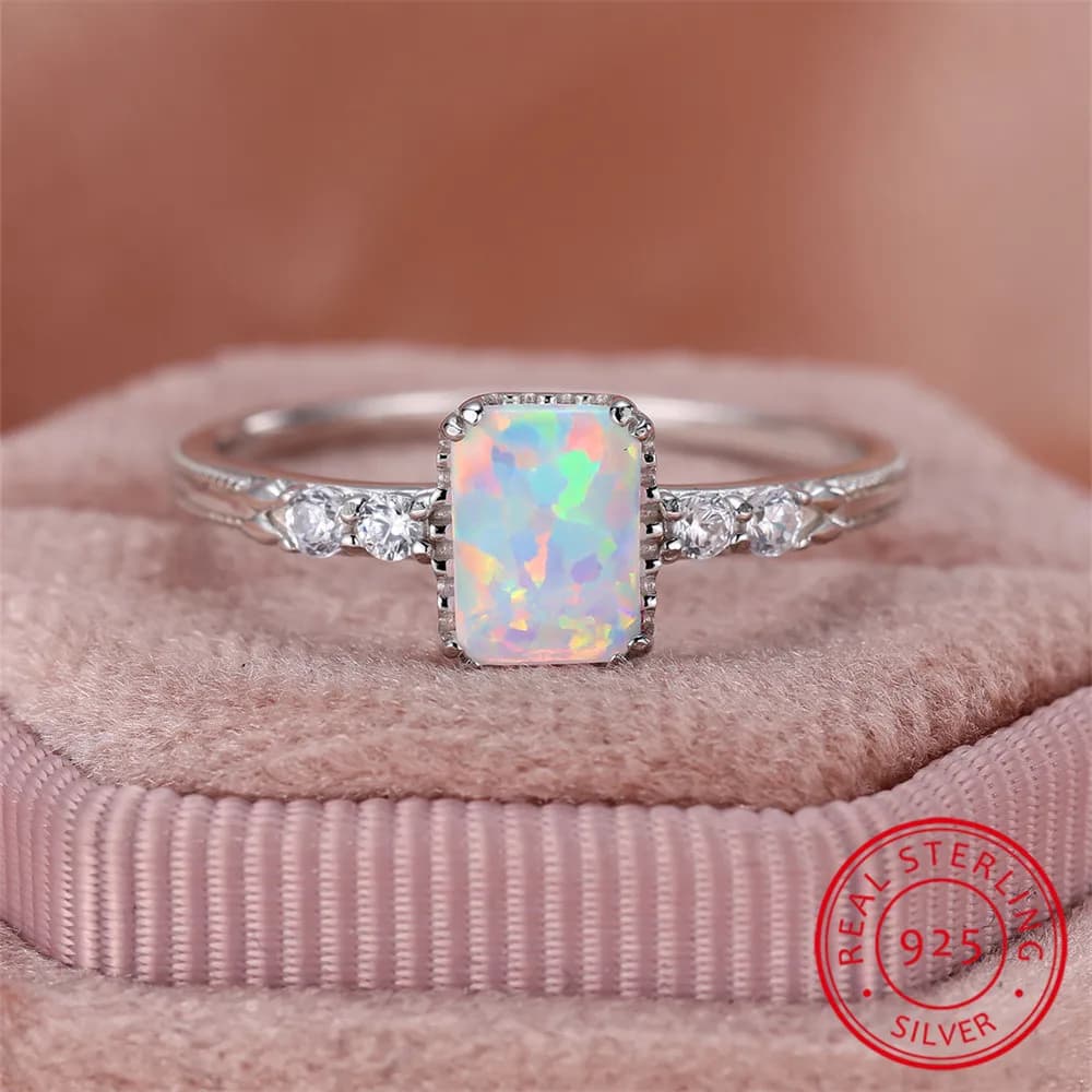 Elegante anello in pietra quadrata con opale di fuoco bianco Anelli di fidanzamento in vero argento sterling 925 per gioielli da donna con fede nuziale