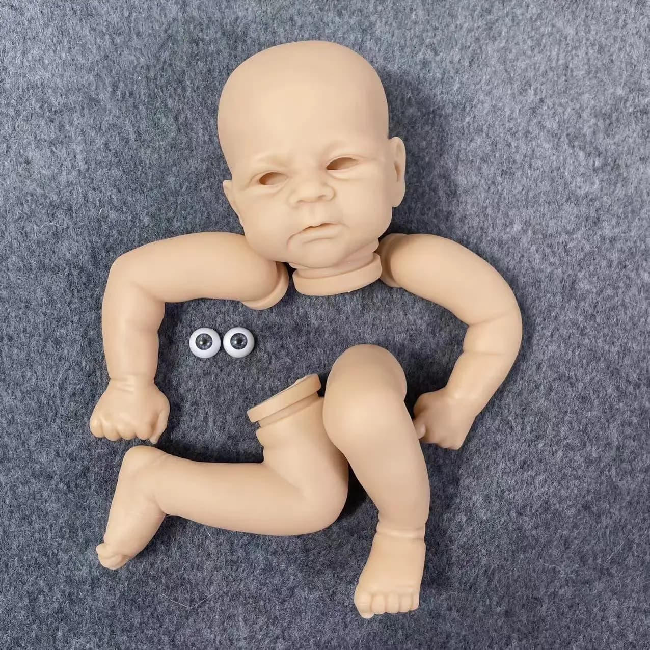 Kit bambola rinata in bianco Kit in vinile Elijah da 17-18 pollici Parti di bambola non verniciate non finite Giocattolo fatto a mano con corpo e occhi in stoffa