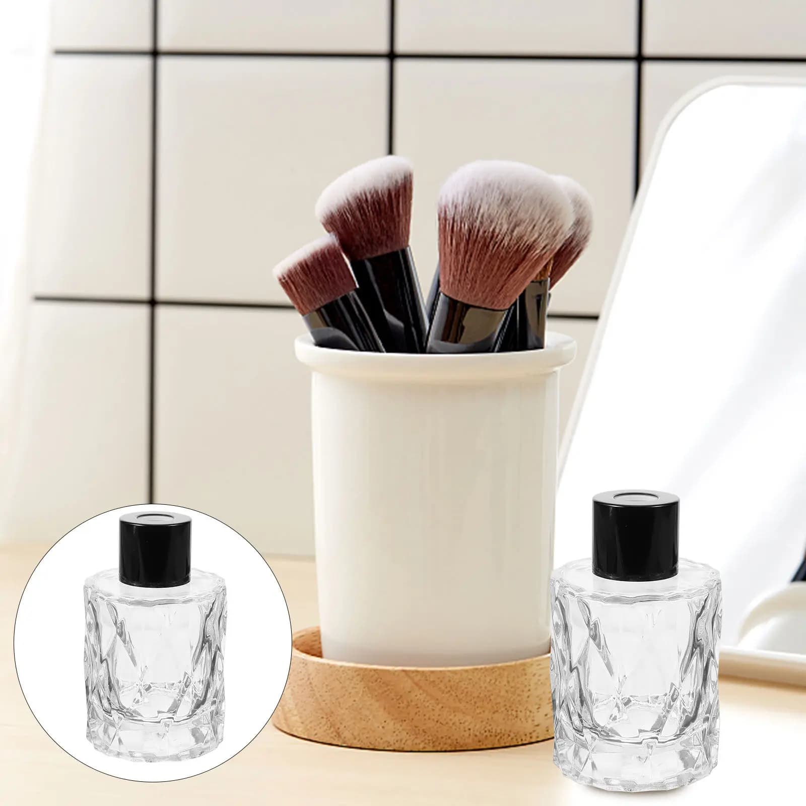 Set di 4 Eleganti Bottiglie in Vetro per Diffusore di Aromi, Contenitori per Profumi, Decorazione Casa, Conservazione di Oli Essenziali per Camera da Letto e Soggiorno