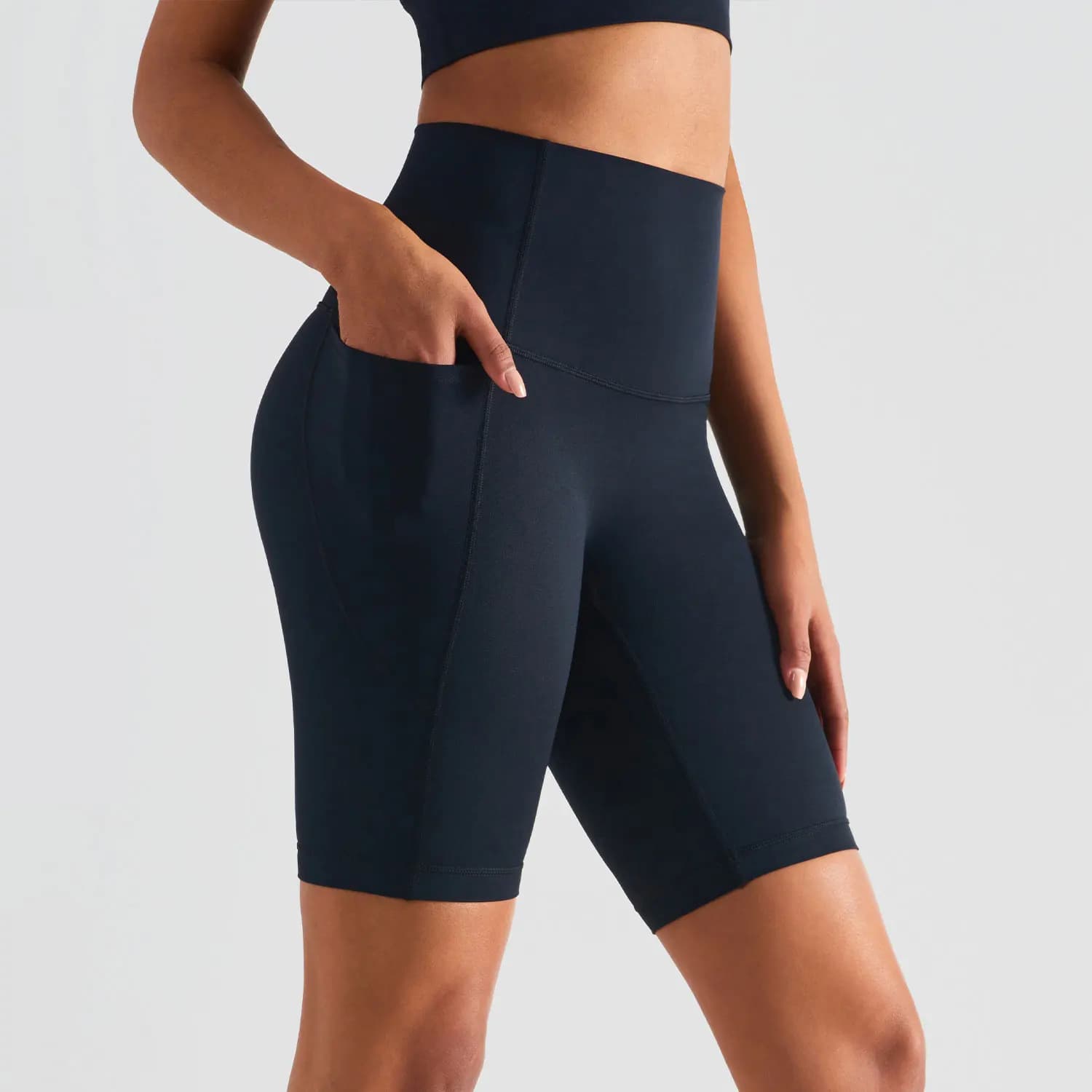 Pantaloncini da yoga a 5 punti Leggings Pantaloncini da ciclismo da donna con tasca Pantaloncini da motociclista sportivi a vita alta Pantaloni da fitness per sollevamento dell'anca da palestra per donna
