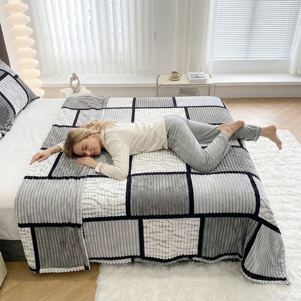 Grande Coperta in Peluche a Quadri, Morbida e Calda, per Letto e Divano, Tutte le Misure (Twin/Full/Queen/King)