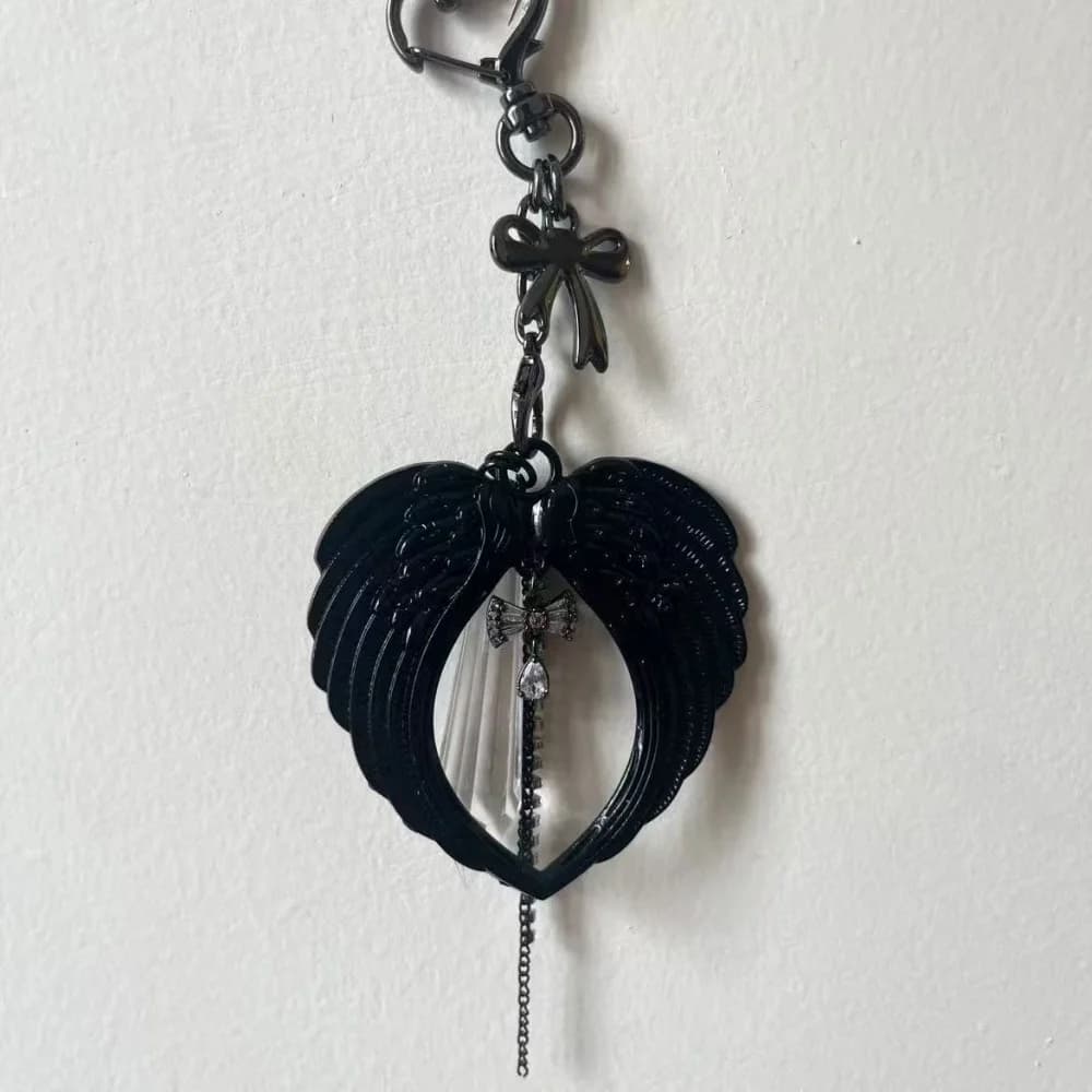 Portachiavi con ciondolo borsa originale con pietre preziose ali d'angelo blu Y2K donna uomo decorazioni cosplay fai da te punk decorazione di Halloween regalo