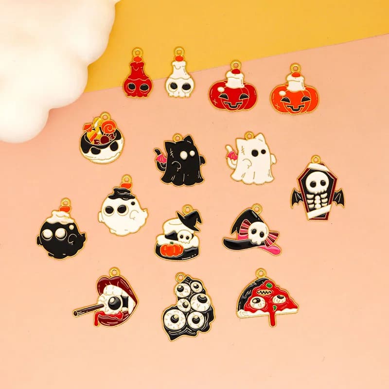 10 pezzi di cartone animato di Halloween zucca strega candela fantasma lega olio pendente a goccia fai da te gioielli artigianali orecchini collana accessori