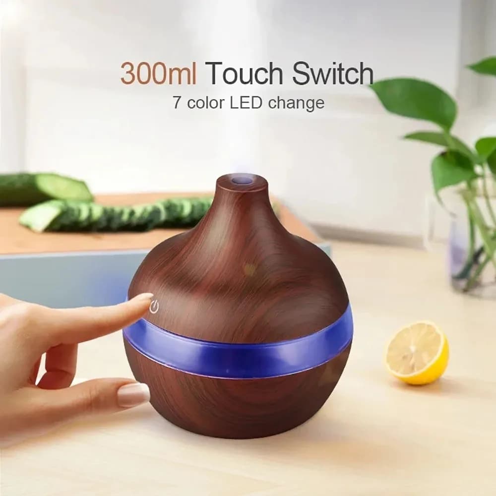 Diffusore di Oli Essenziali di Alta Qualità da 300ml, Umidificatore d'Aria Ultrasonico con Effetto Legno, Telecomando e 7 Colori di Luce