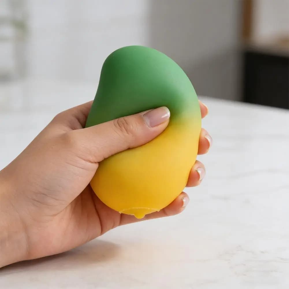 Giocattolo Antistress a Forma di Mango, Simulazione Realistica, Squishy a Lenta Risalita, Giocattolo Sensoriale per Alleviare lo Stress, Regalo Divertente per Adulti e Bambini
