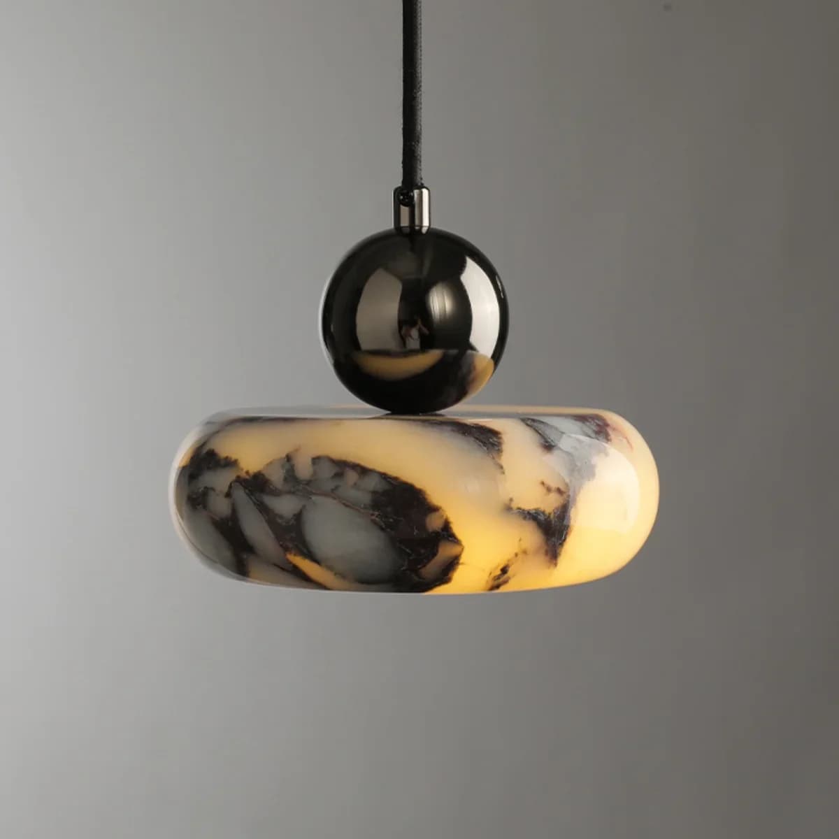 Lampada a Sospensione Nordica con Paralume in Marmo Italiano per Camera da Letto, Sala da Pranzo, Cucina, Bar, Corridoio e Ingresso