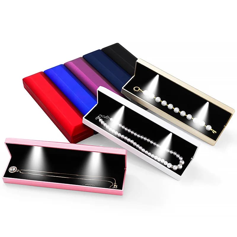 Gift Box for Jewelry with Long Necklace and LED Light, Bracelet and Pendant Door, Valentine's Day Jewelry Display Box