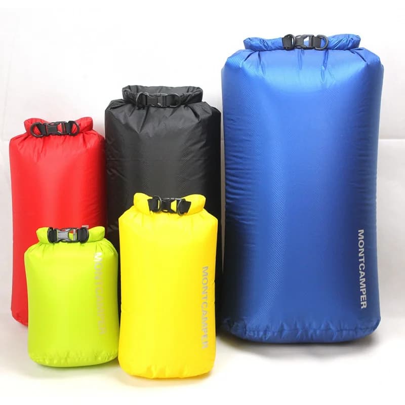 Dry Bag 30D Nylon Ultralight Diamond Grid Naked Debris Dresses Sleeping Bag Waterproof Trekking Bag on River