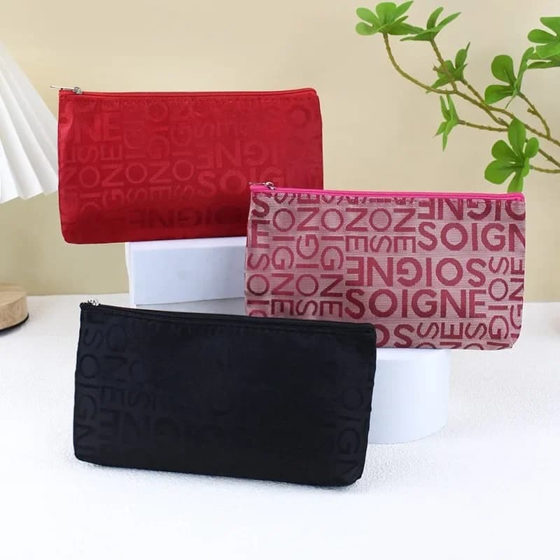 2025 korean version free time bag letter jacquard bag for make-up bag for make-up portable square horizontal woman bag for washing hy45