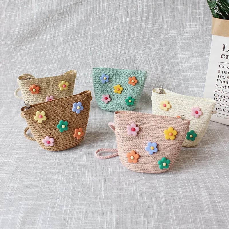 Children's straw bag Small purse for adorable girls Princess handbags Mini summer shoulder bag for kids