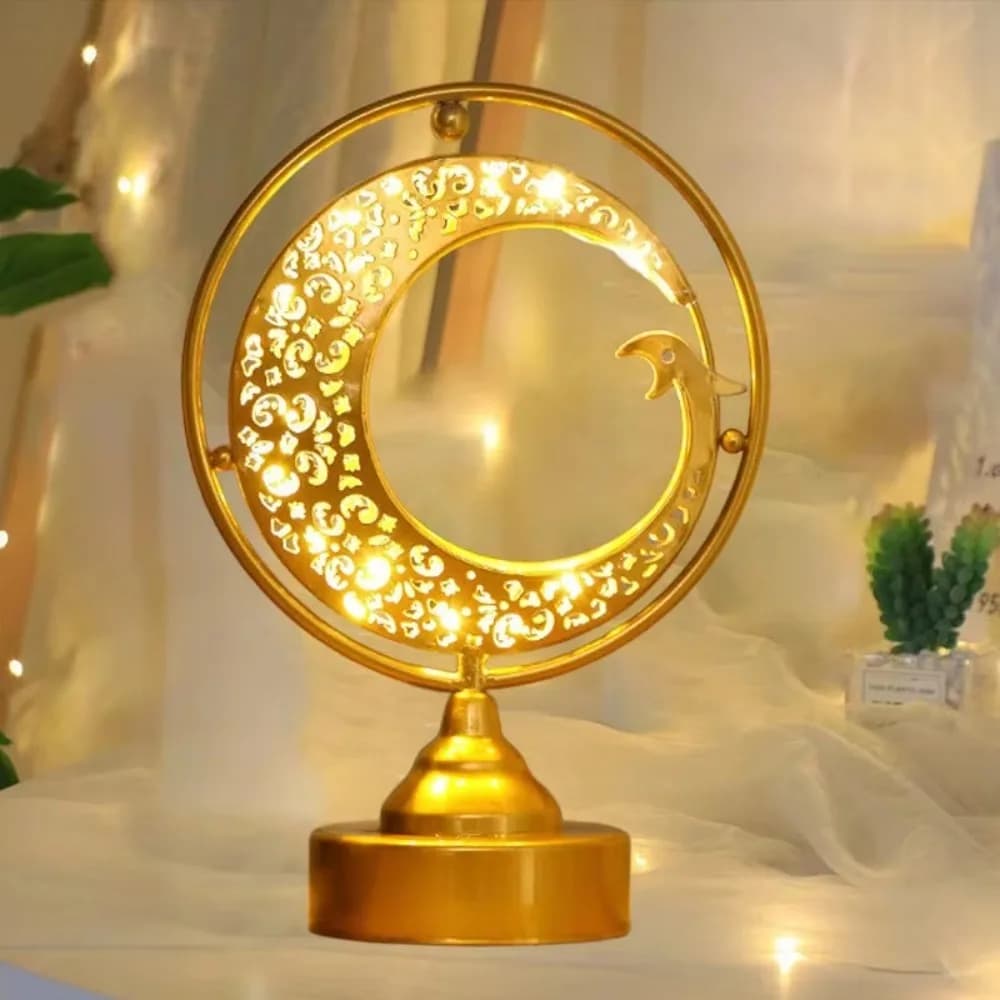 Lampada a Mezzaluna in Ferro Battuto Eid Mubarak, Luce Calda Traforata, Lampada Notturna Ramadan, Lampada da Tavolo LED Luna Dorata per Soggiorno