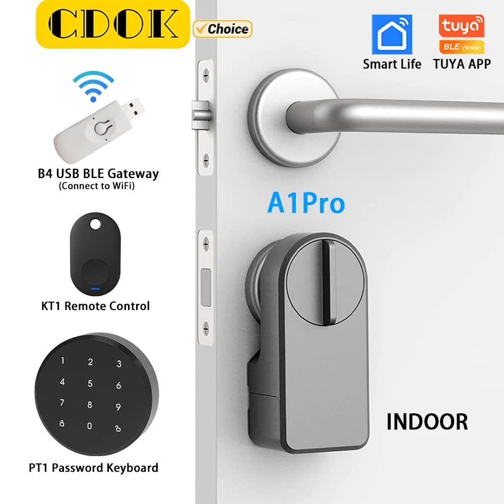 La serratura intelligente Bluetooth CDOK A1Pro Tuya è installata sulla tradizionale manopola manuale della serratura per raggiungere un sblocco intelligente