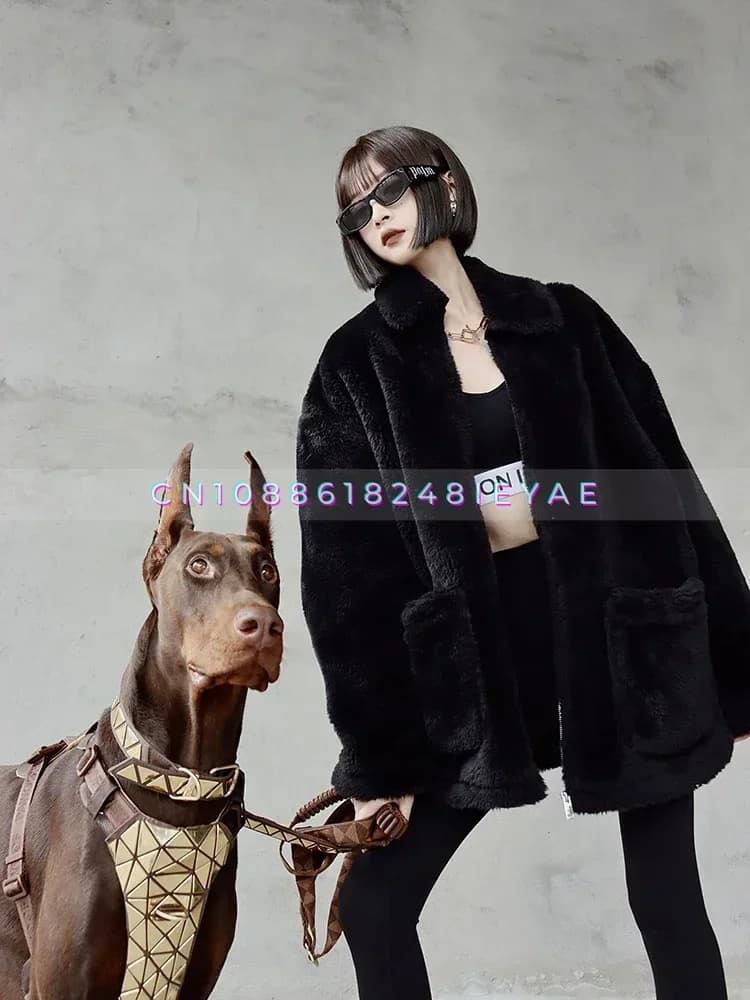 Pettorina per cani brillante di lusso Guinzaglio per cani di piccola taglia Doberman Pitbull Greyhound Guinzagli Accessori per cani Forniture per animali Guinzaglio per animali domestici