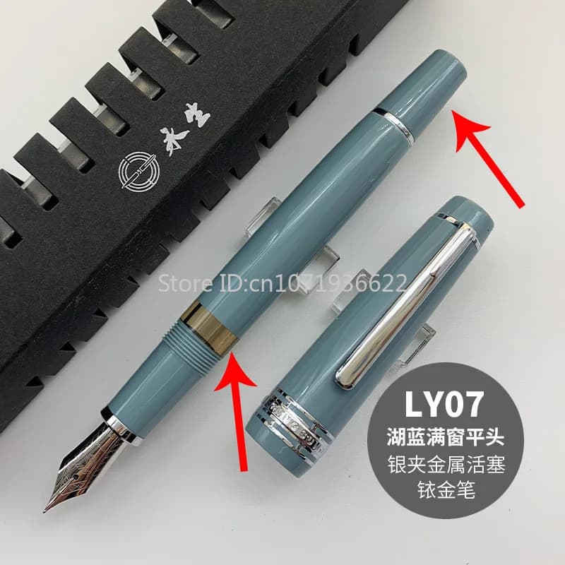 Wingsung 629 Penna stilografica con riempimento a pistone Iridium Gold EF/F Pennino Nero Blu scuro Penne a inchiostro per scrittura in resina Regali per scrittura aziendale