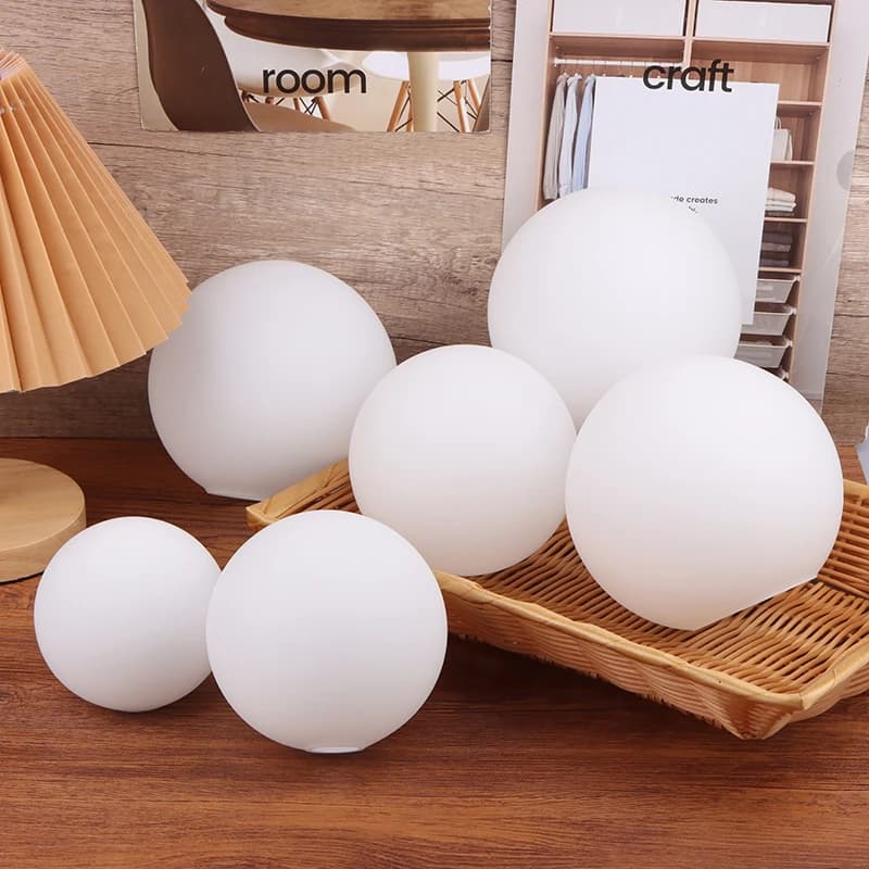 Paralume in vetro bianco Milky Globe paralumi lampada di montaggio D/6/8/10cm/D12/13cm D15cm coperture luminose rotonde accessori per lampade da tavolo