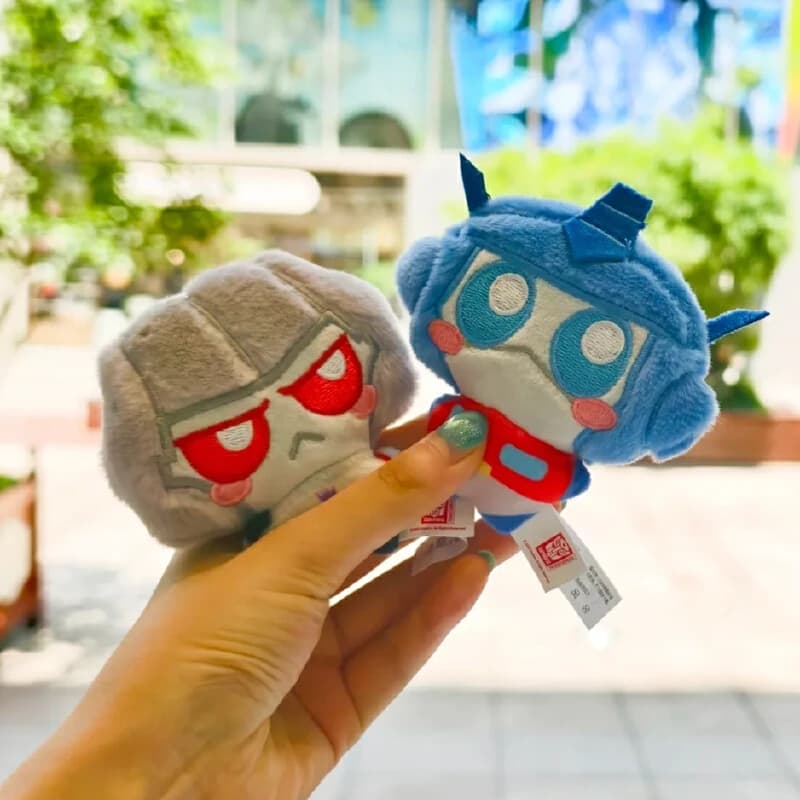 Asta di alta qualità Shockwave Soundwave Megatron Series Anime periferico carino mini peluche ciondolo scatola cieca giocattolo regalo festival per bambini