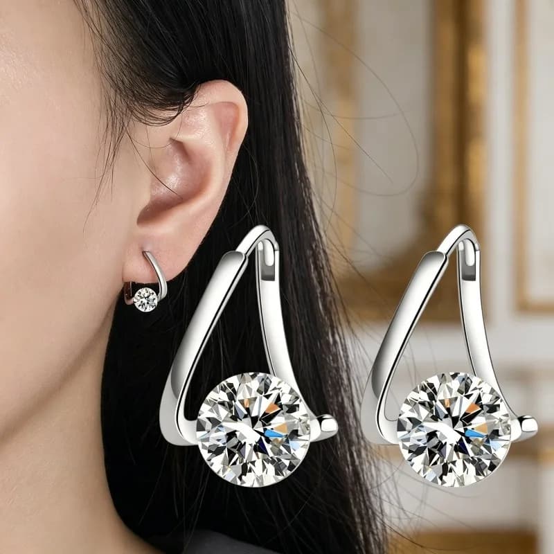 Orecchini a cerchio da donna con diamanti a lobo Advanced Sense: gioielli semplici, versatili, di tendenza ed eleganti per feste