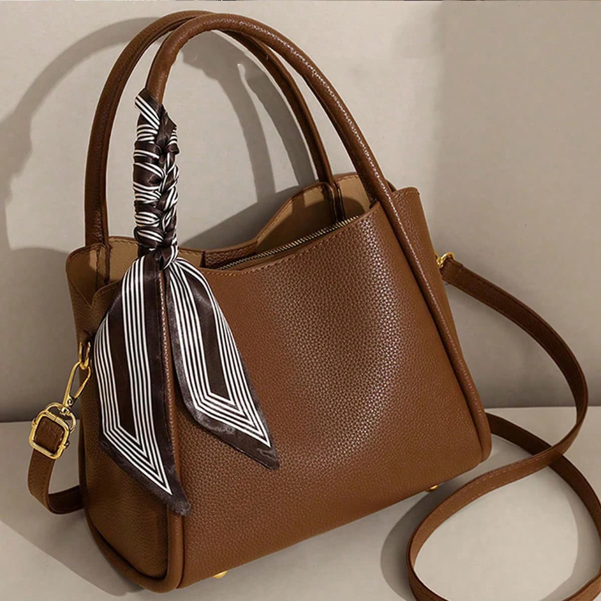 New style retro all-match strap bag fashion autumn and winter adjustable shoulder bag with solid color shoulder strap