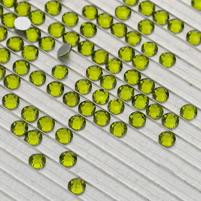 SS3-SS34 verde oliva vetro Flatback strass Non Hotfix argento Base pietre strass per Nail Art decorazione del vestito artigianale fai da te
