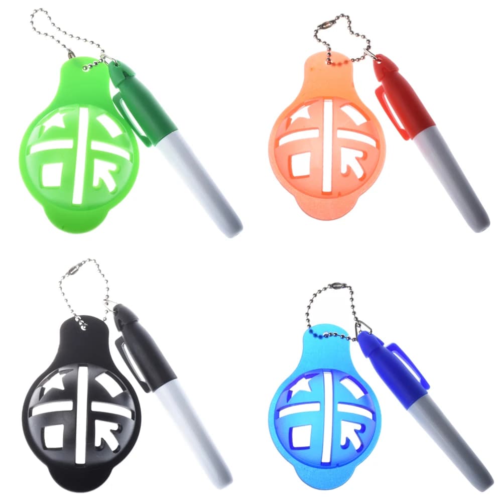 Pennarello per palline da golf con modello di fodera per pennarello Strumento di disegno facile Accessori da golf a 4 colori